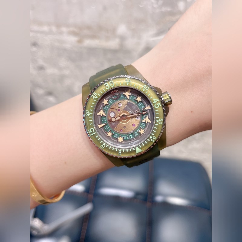 GUCCI DIVE Series 650 Replica Watch Explore the World's Secrets-8