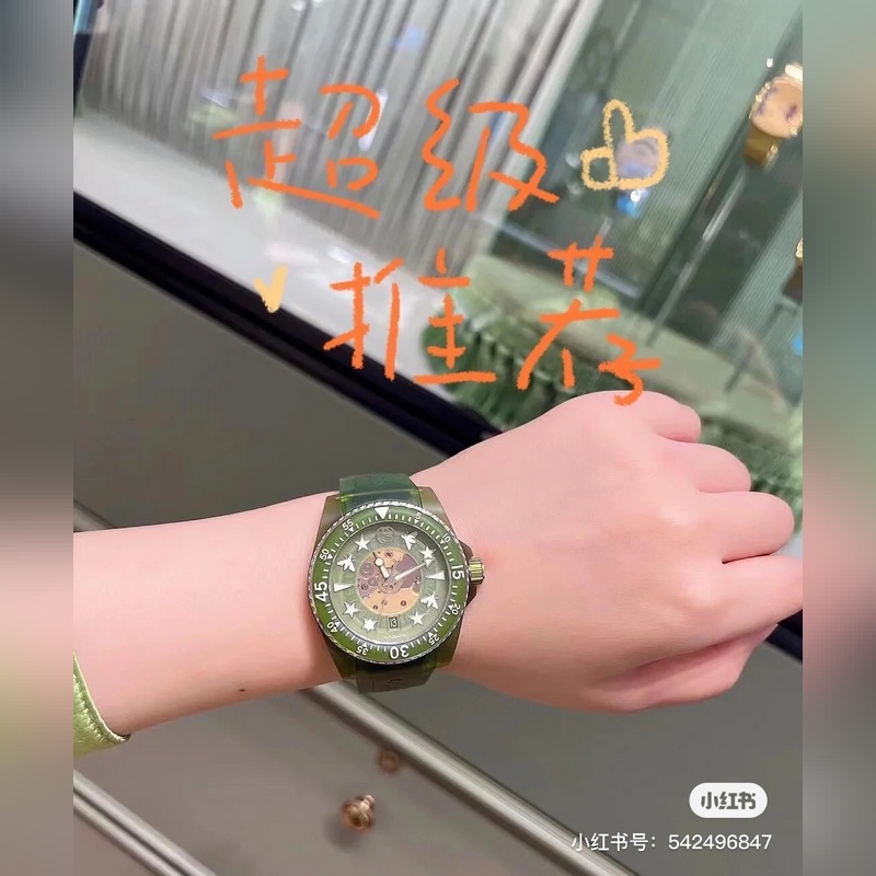 GUCCI DIVE Series Luxury Replica Watch Uncover Time's Mysteries-4