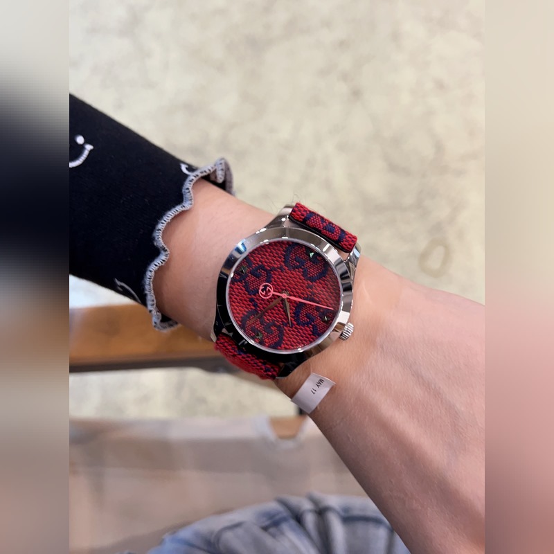 Gucci G-Timeless 520 Special Edition Replica Watch with Unique Hand Embroidery-5