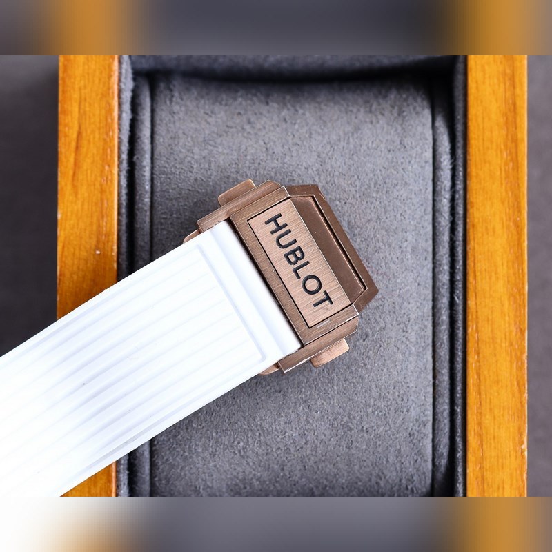 Hublot Big Bang V2 Chronograph Elemental Materials Replica Watch-8