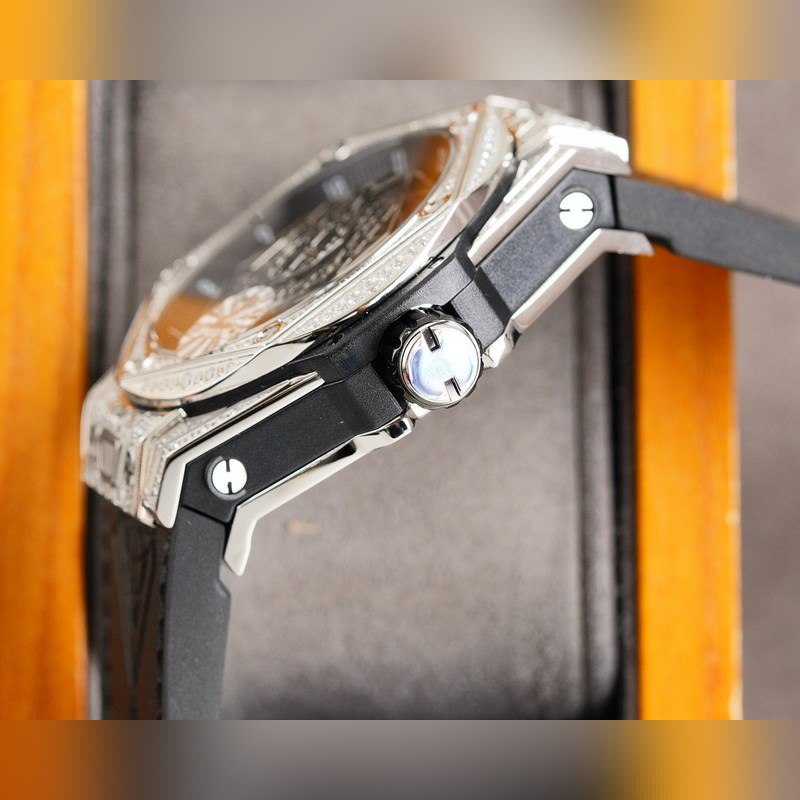 Hublot Big Bang 2nd Generation Tattoo Resurrection Edition-6