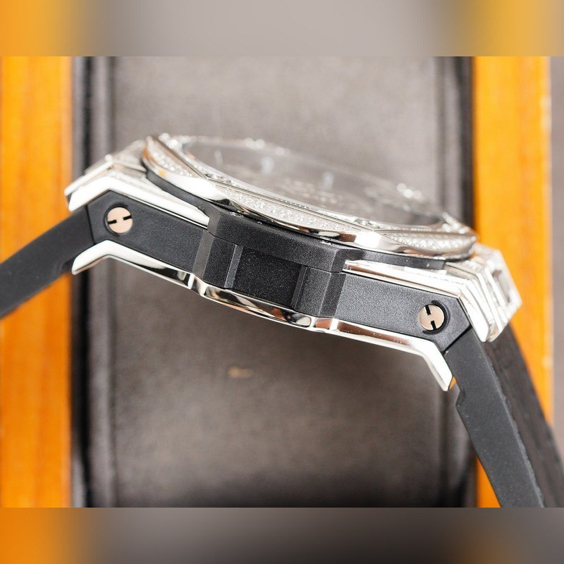 Hublot Big Bang 2nd Generation Tattoo Resurrection Edition-7