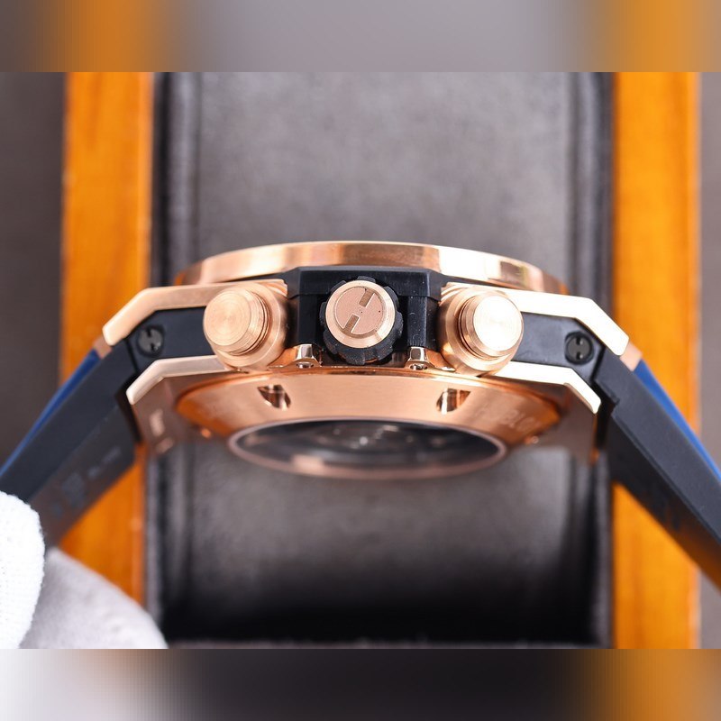 Hublot Big Bang Elemental Chronograph V2-5