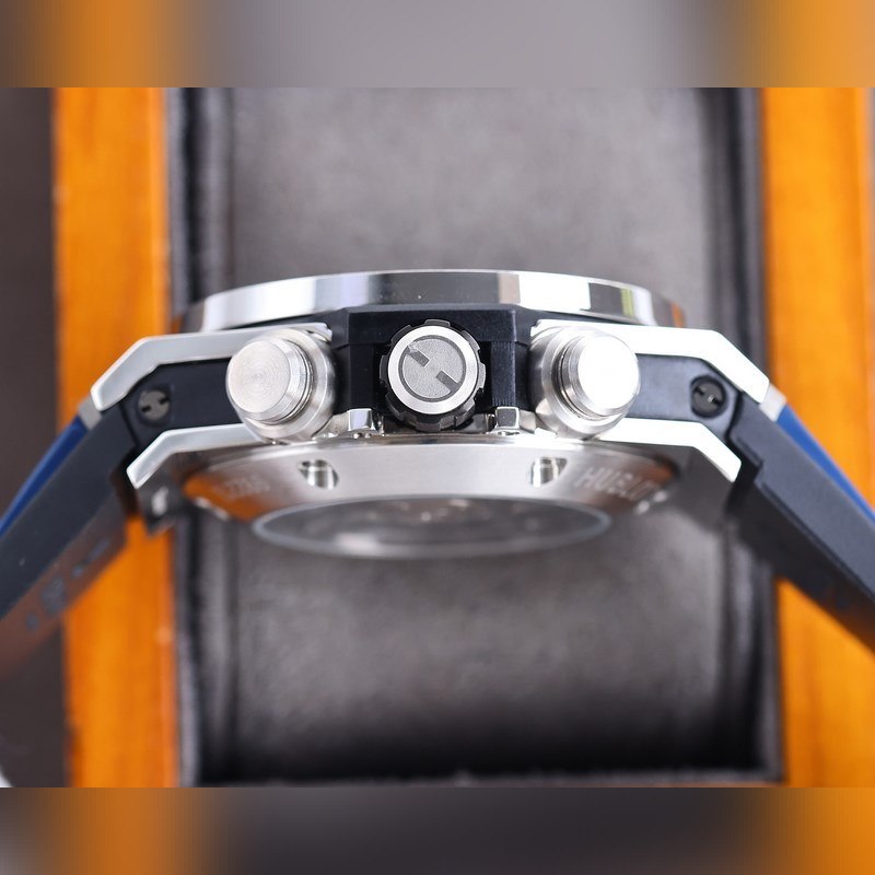 HUB Hengbao BigBang Chronograph Fearless Precision and Quality-5