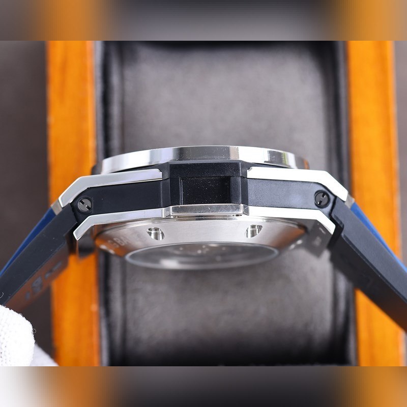 HUB Hengbao BigBang Chronograph Fearless Precision and Quality-6