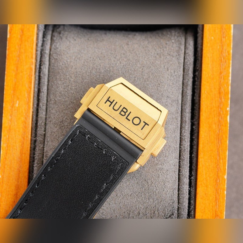 Hublot Big Bang V2 Element Chronograph Replica Watch-8