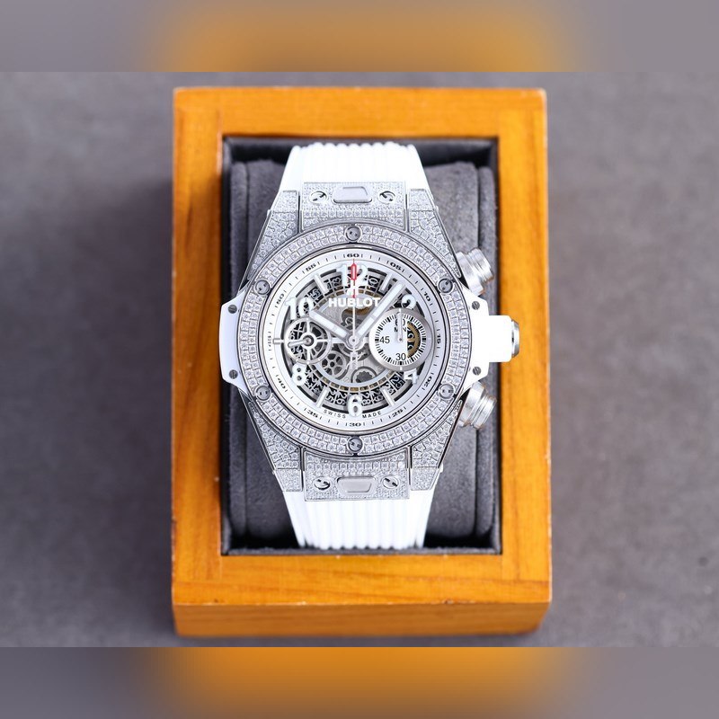 Hublot Big Bang V2 Chronograph with Elemental Materials-1