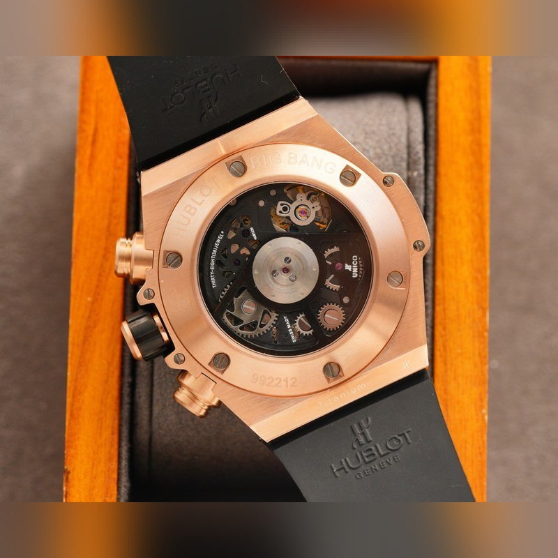 Hublot Big Bang V2 Chronograph Elemental Materials Replica Watch-7