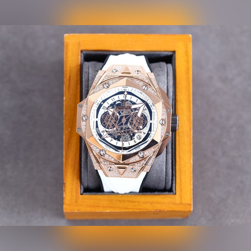 Hublot Big Bang Sang Bleu II Tattoo Replica Watch-2