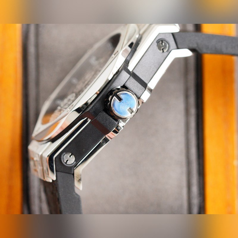 Hublot Big Bang Tattoo Rebirth Edition Second Generation-6