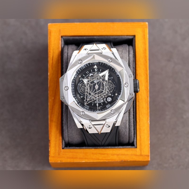 Hublot Big Bang Sang Bleu II Tattoo Replica Watch New Edition-2