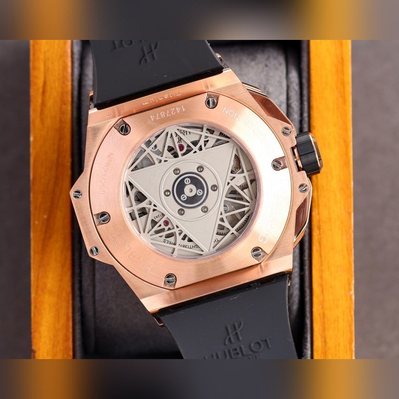 Hublot Big Bang Sang Bleu II Tattoo Replica Watch New Luxury Timepiece-7