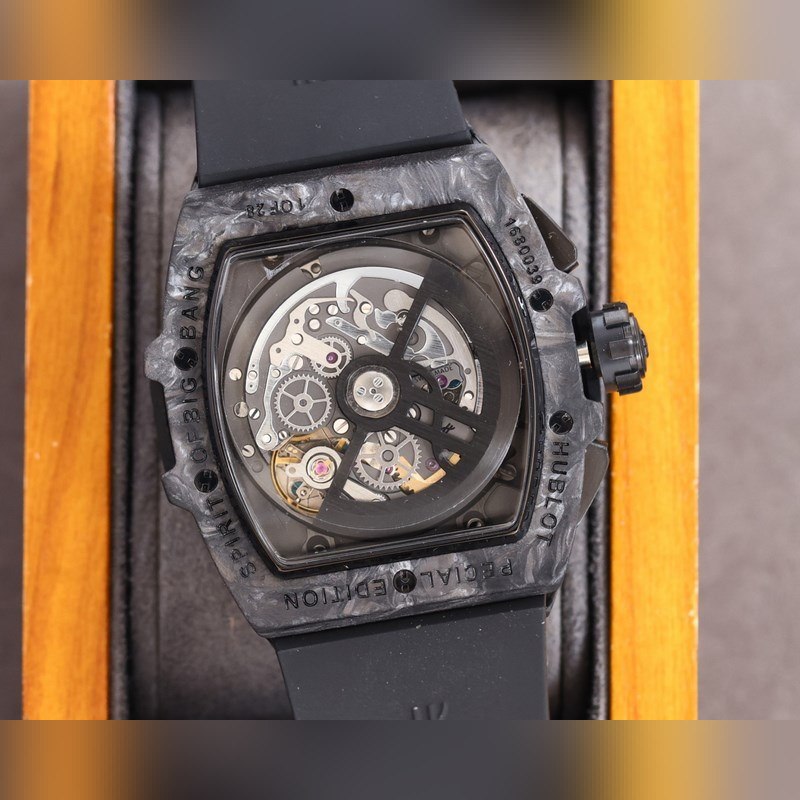 Hublot Big Bang Soul Red Carbon Fiber Replica Watch-7