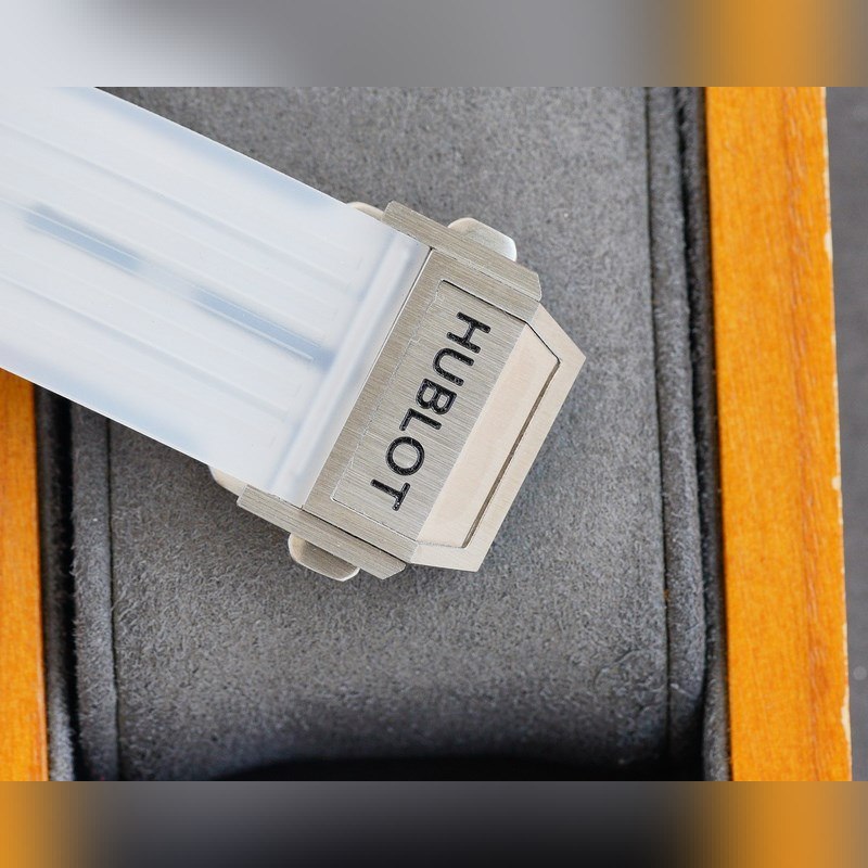 Hublot Big Bang 411.JX.4802.RT Transparent Luxury Replica Watch-8