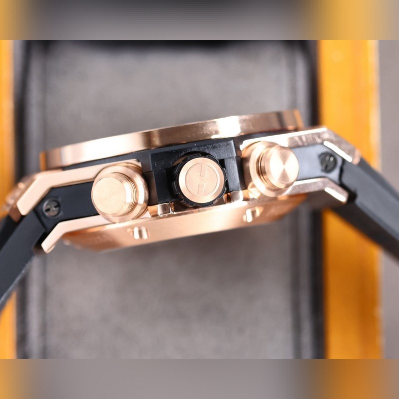 Hublot Big Bang V2 Chronograph Elemental Materials Replica Watch-5