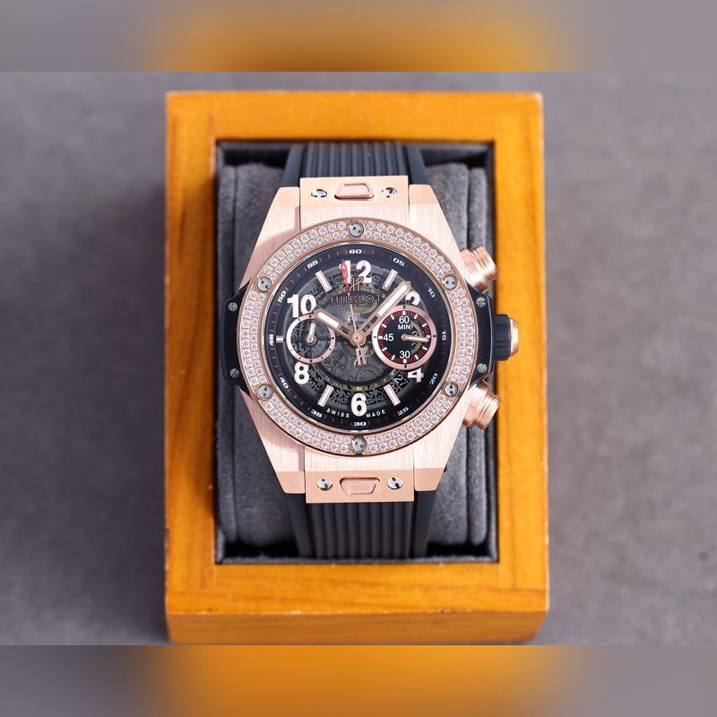 Hublot Big Bang V2 Elemental Chronograph with High-Quality Materials-1