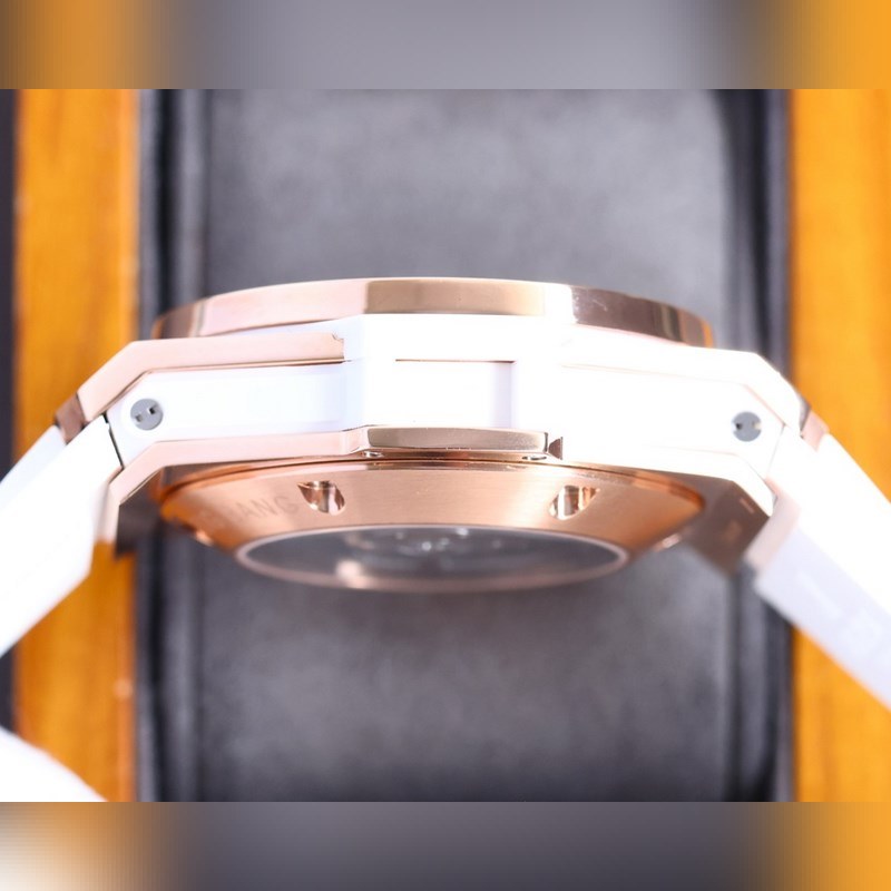 Hublot Big Bang V2 Chronograph Elements Replica Watch-6