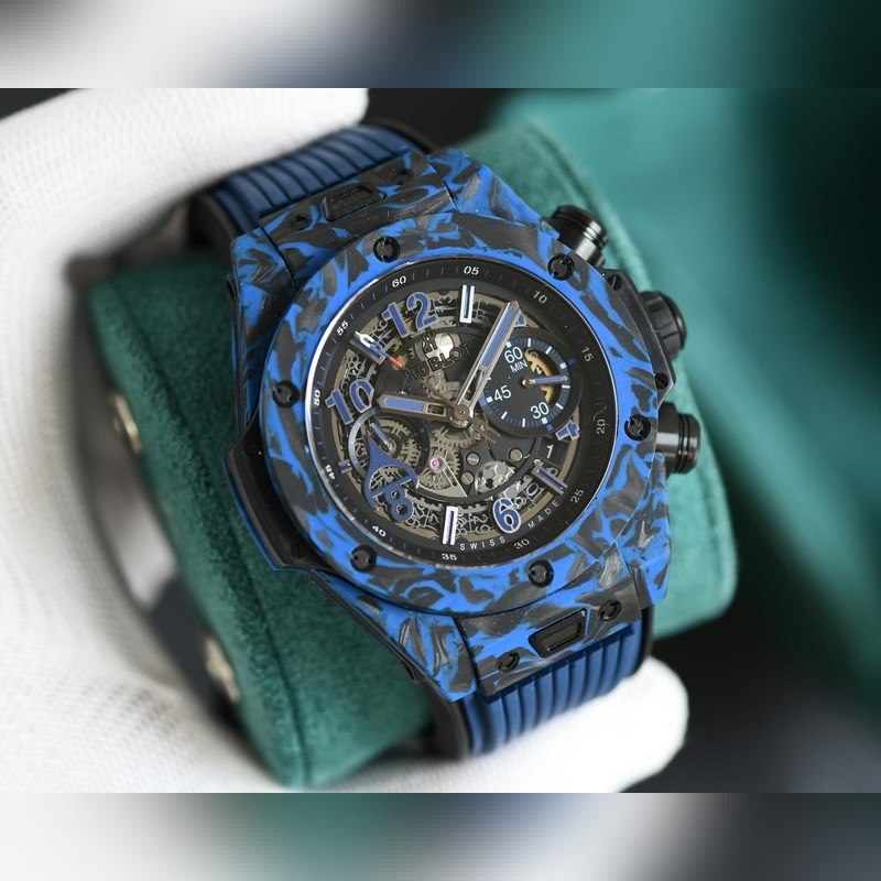 Hublot Big Bang Carbon Fiber Replica Watch Premium Quality Timepiece-4
