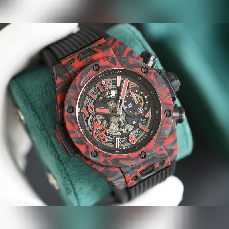 Hublot Big Bang Carbon Fiber Replica Watch High-Quality Timepiece-4