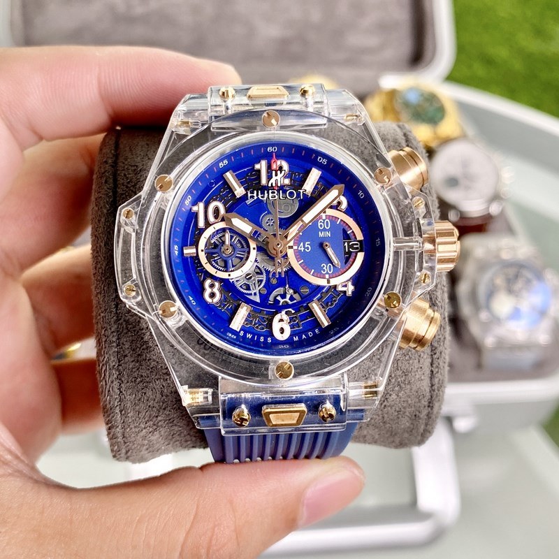 Hublot Big Bang Series Luxurious Timepieces with Core Specifications-3