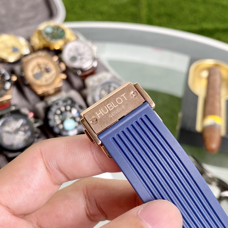 Hublot Big Bang Series Luxurious Timepieces with Core Specifications-8