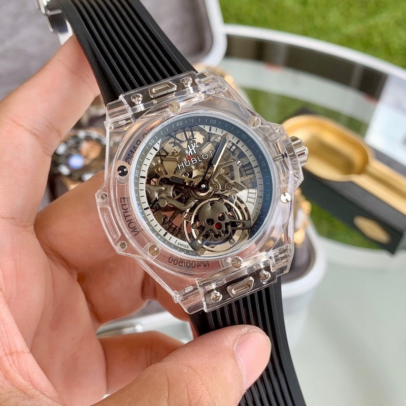 Hublot Big Bang Unico Magic Sapphire Replica Watch-1