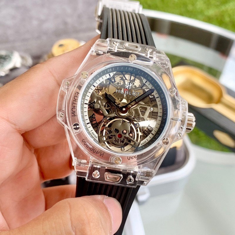 Hublot Big Bang Unico Magic Sapphire Replica Watch-2