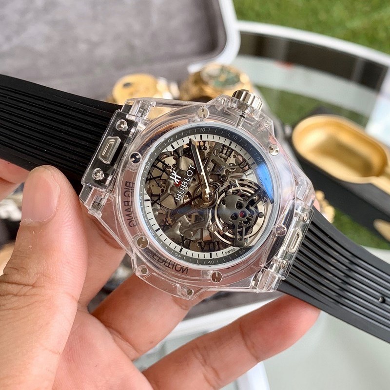 Hublot Big Bang Unico Magic Sapphire Replica Watch-4