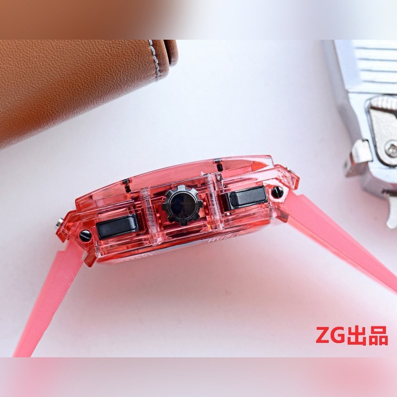 Hublot Big Bang Unico Magic Sapphire Replica Watch Transparent Design-7