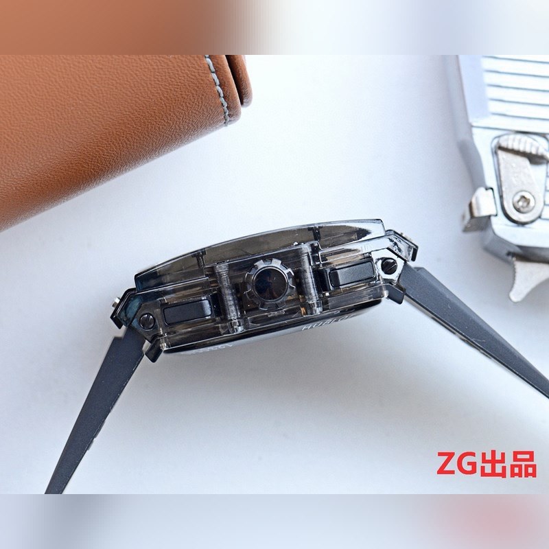 Hublot Big Bang Unico Transparent Magic Replica Watch Quality Timepiece-6