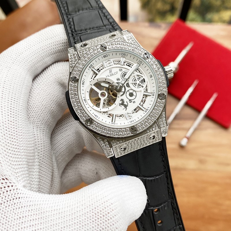 Hublot Big Bang Series Luxury Replica Watch with Premium Features-3