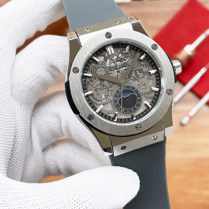 Big Bang Starry Design 2021 Unique Luxury Replica Watch with Royal Flair-1