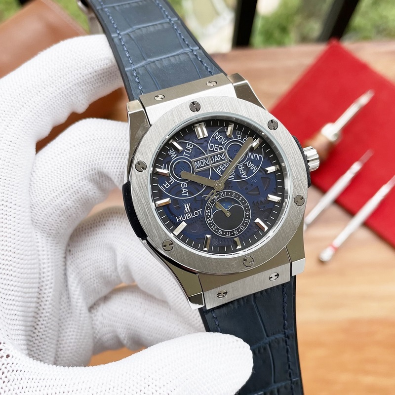 Big Bang Starry Design 2021 Unique Luxury Replica Watch with Royal Flair-3