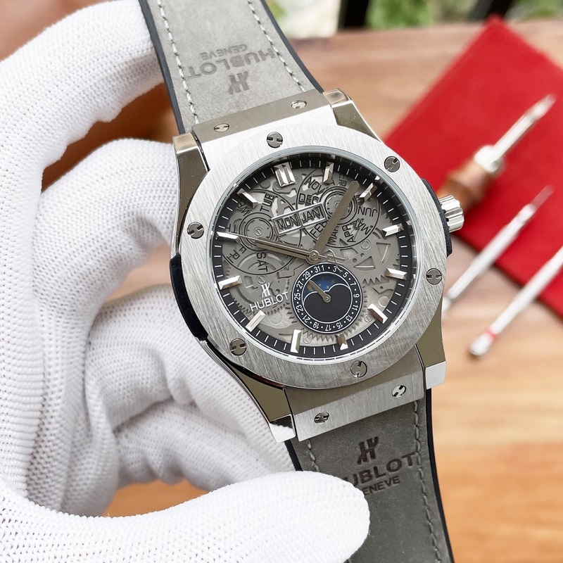 Big Bang Starry Design 2021 Unique Luxury Replica Watch with Royal Flair-4