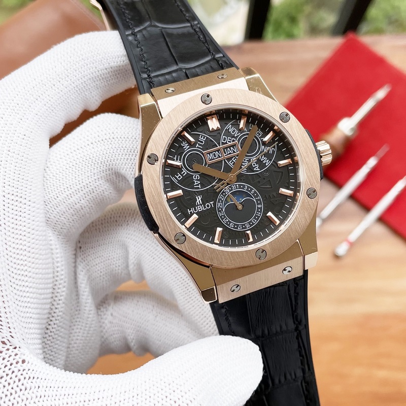 Big Bang Starry Design 2021 Unique Luxury Replica Watch with Royal Flair-6