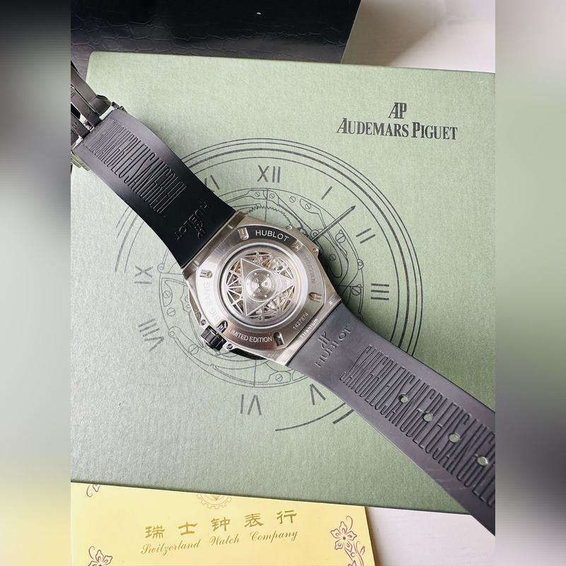 Hublot Big Bang Sa New Model with Premium Quality Features-7