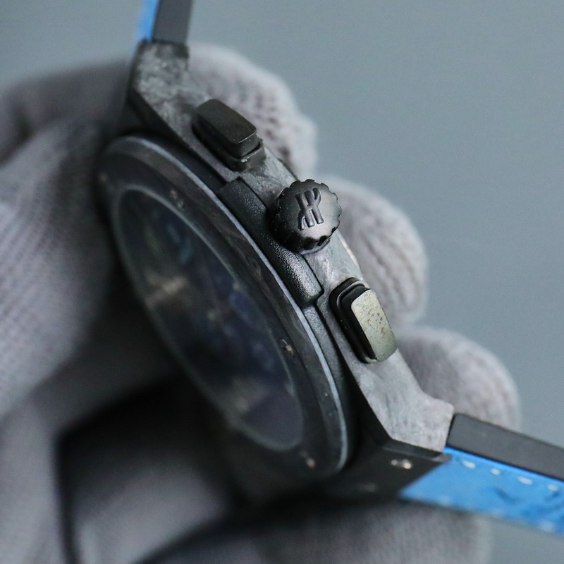 Hublot Classic Fusion 521 Men's Replica Watch Carbon Fiber Case Premium Quality-6