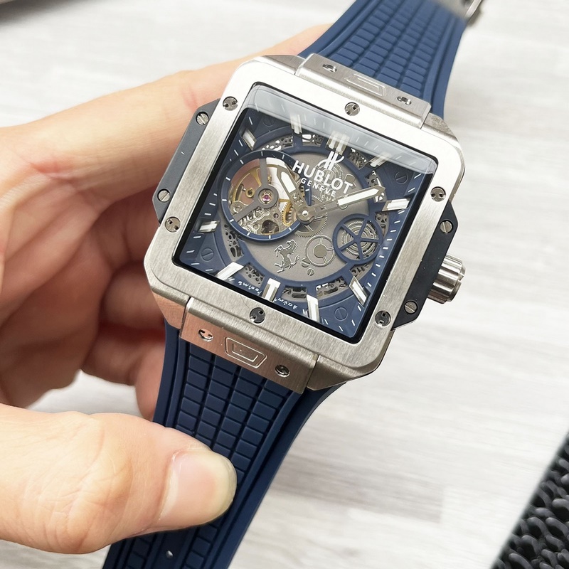HUBLOT Big Bang Sq Bold Luxury Replica Watch with Unique Design-6