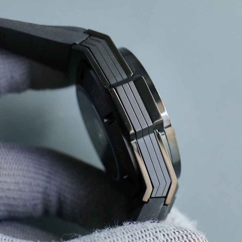 Hublot Big Bang Sa Factory New Model Quality Guaranteed-6