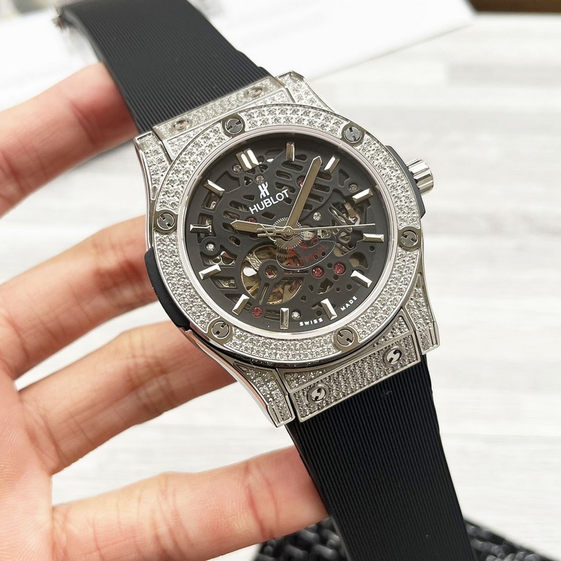 Hublot Big Bang Carbon Fiber Unique Design Mastercraft Quality-5