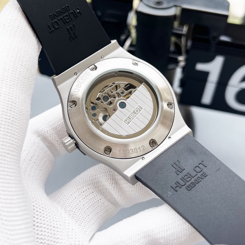 Hublot Big Bang Carbon Fiber Body Unique Craftsmanship Regal Style-7