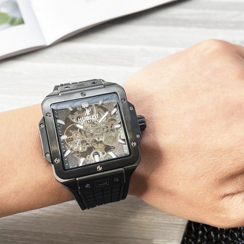 Hublot Big Bang SQ Bold Innovation and Unique Design-3