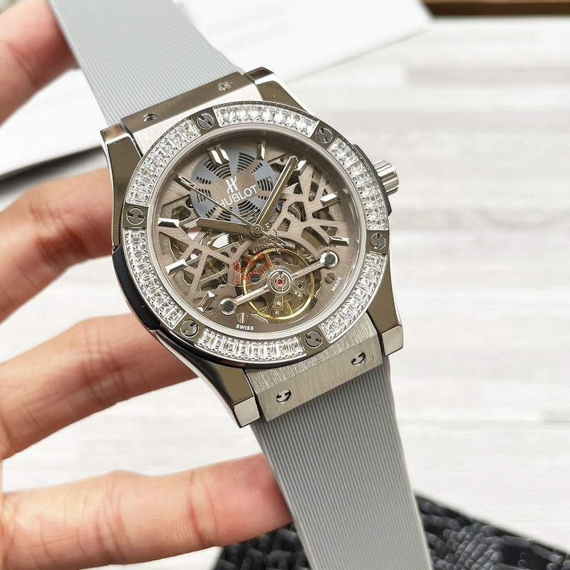 Hublot BIG BANG Carbon Fiber Avant-Garde Craftsmanship&Unique Style-6