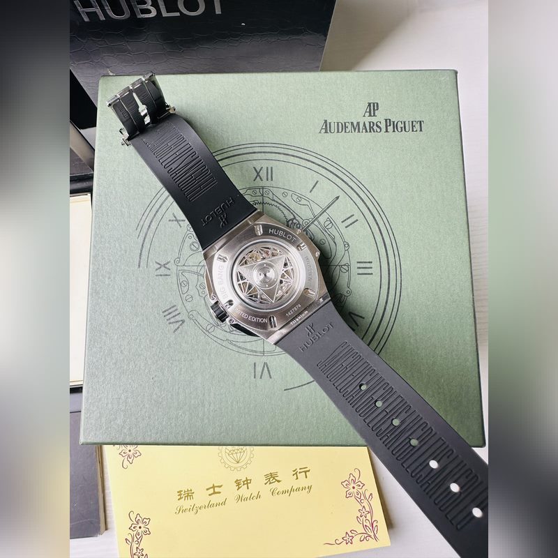 Hublot Big Bang Sapphire 2023 Luxury Limited Edition-7