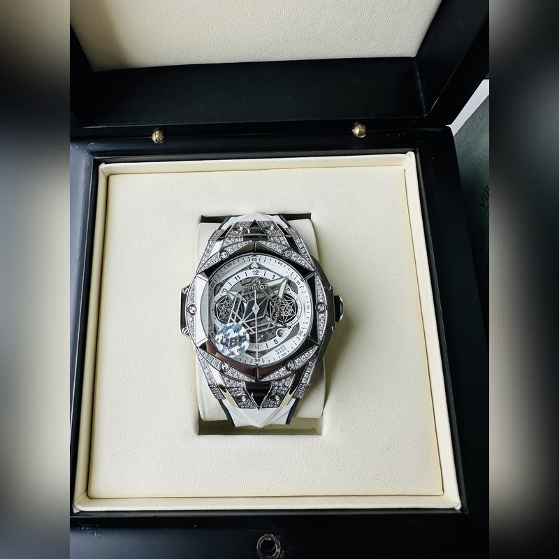 Hublot Big Bang Sa New Model with Premium Quality Features-1