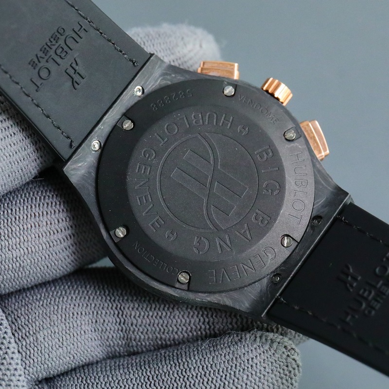 Hublot Classic Fusion 521 Carbon Fiber Men's Replica Watch-7