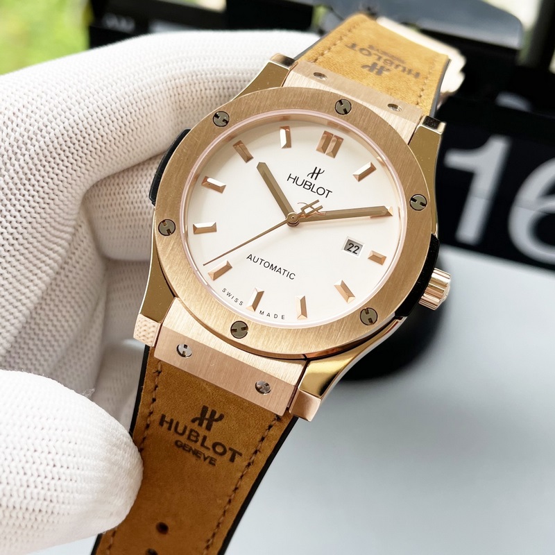 Hublot Big Bang Carbon Fiber Avant-Garde Craftsmanship&Distinctive Style-5