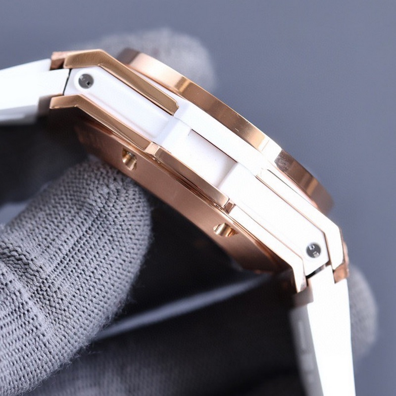 Hublot Big Bang Bold Fearless Iconic Timepiece-6