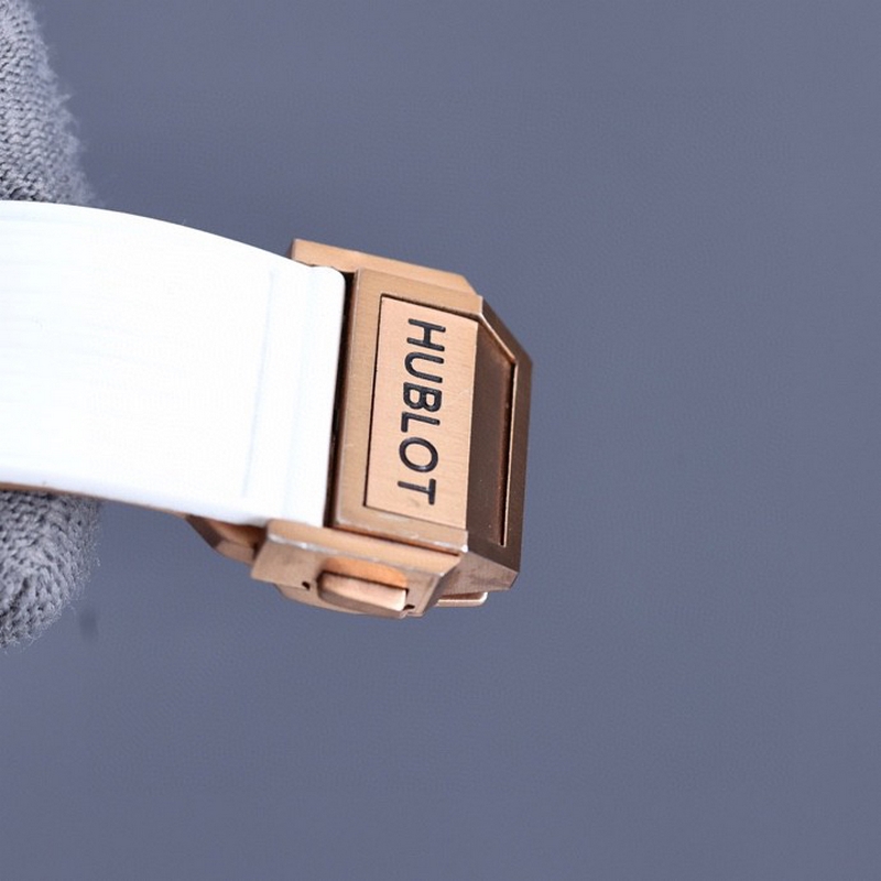 Hublot Big Bang Bold Fearless Iconic Timepiece-7