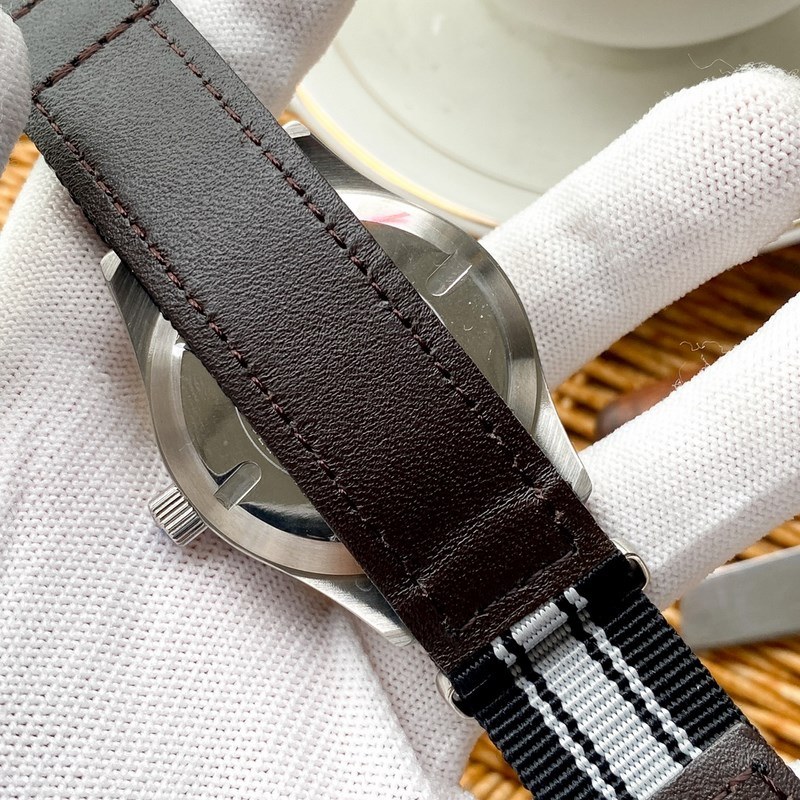 IWC Pilot's Automatic Replica Watch 42mm Nylon Canvas Strap-7